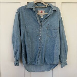 Levi's Classic Blue Denim Shirt size medium